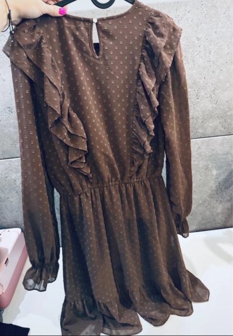 SUKIENKA Z FALBANAMI