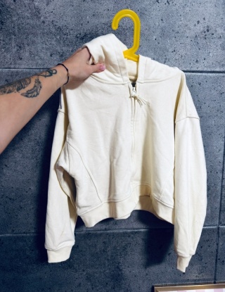 BLUZA Z KAPTUREM RESERVED