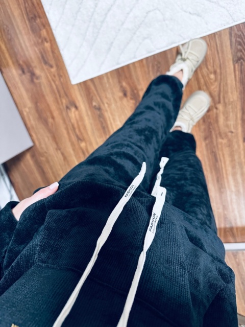 KOMPLET DRESOWY SZTRUKS LA MANUE CZARNY