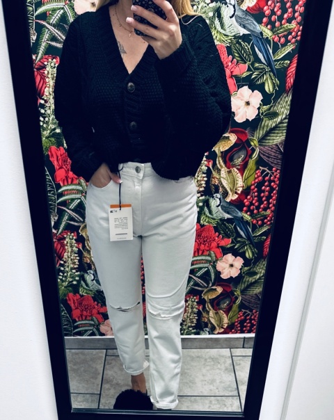 SPODNIE JEANSOWE MOM PULL&BEAR