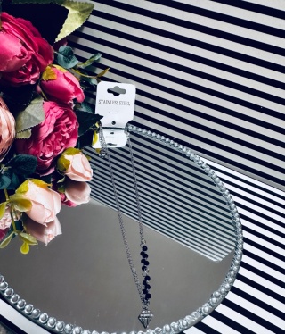 NASZYJNIK DIAMENT Z KORALIKAMI SREBRNY