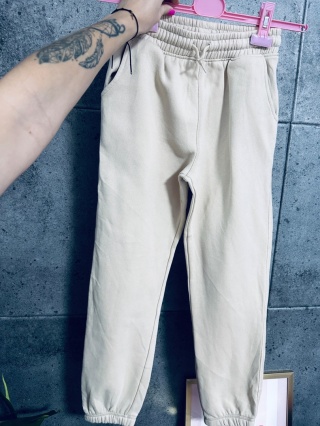 SPODNIE DRESOWE PRIMARK 152