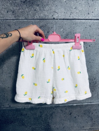 SPODENKI MUŚLIN TU 134/140