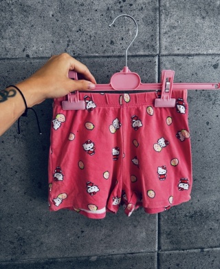 SPODENKI GEORGE HELLO KITTY 116/122