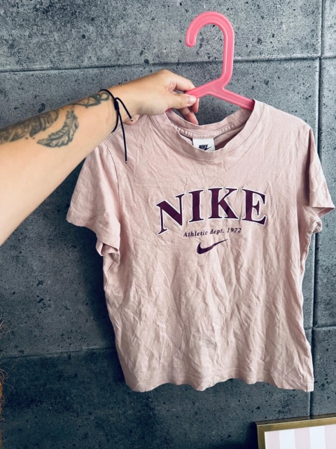 BLUZKA NIKE 122/128
