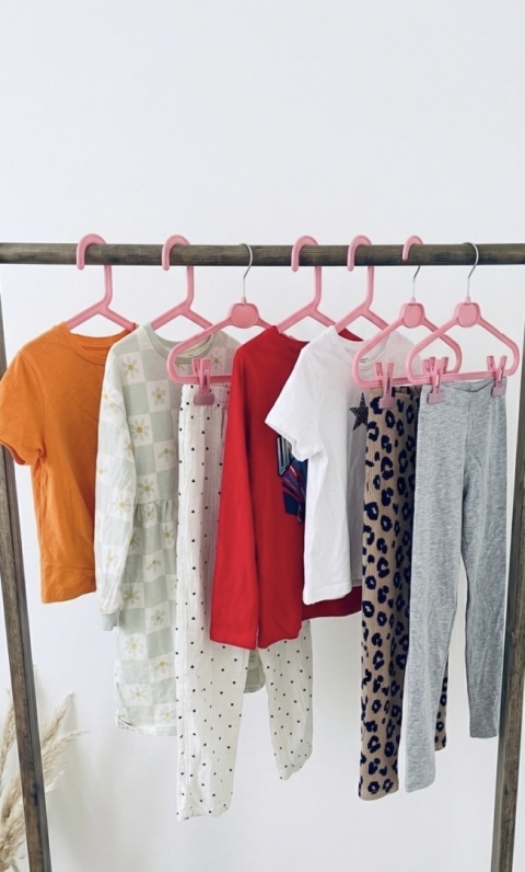 ZESTAW UBRAŃ 140/146